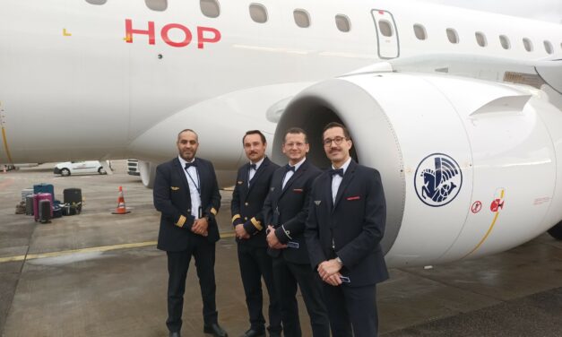 HOP! au côté des «Hommes de l’Air» pour les vols Moustache